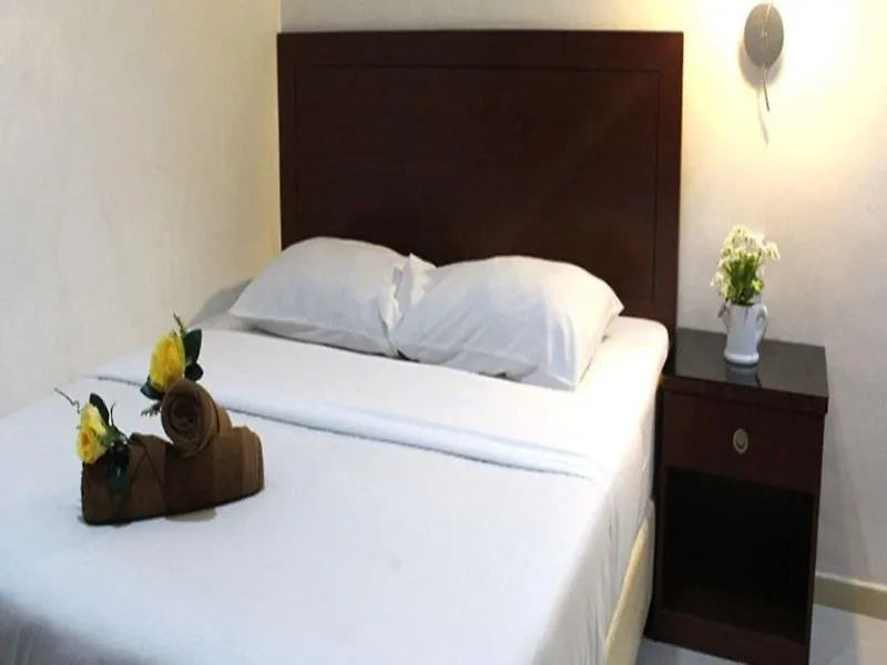 Rose Cottage Hotel Taman Perling Johor Bahru 0*,  Malaysia